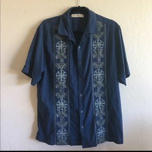 Tommy Bahama shirt medium